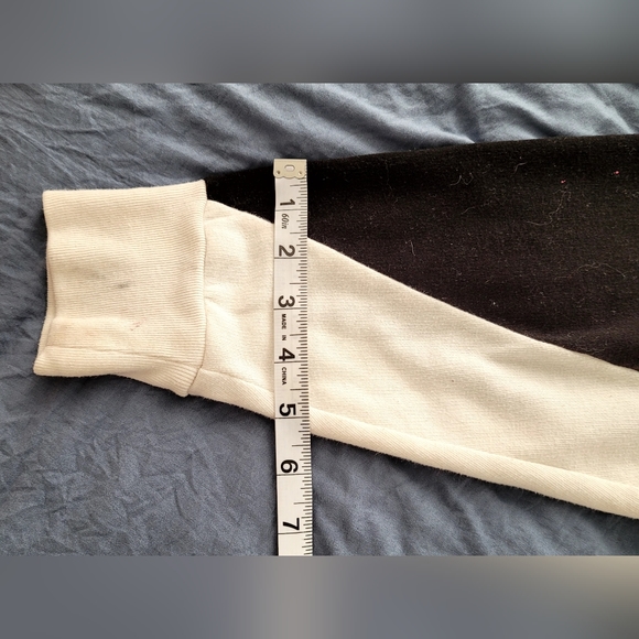 PINK Gray/Black/White Sweatshirt. Used/Fair Condition. Sz Small. - Picture 11 of 14